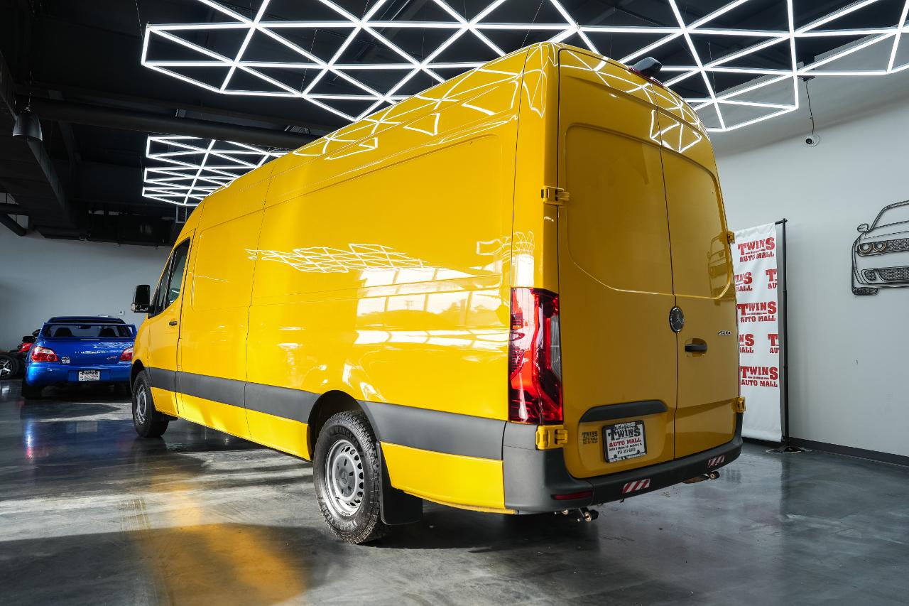 Mercedes-Benz Sprinter 2500 170-in. WB 2021