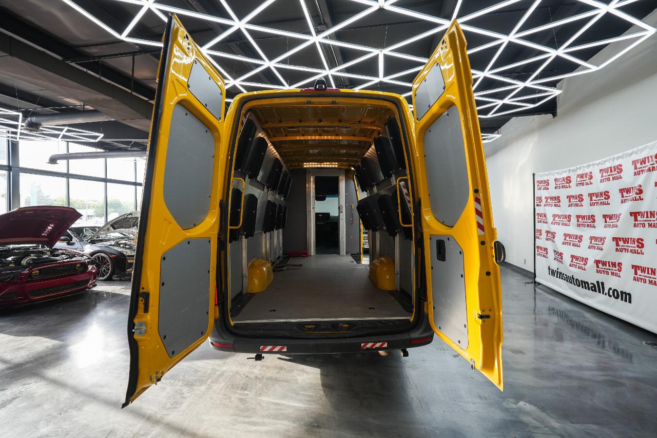 Mercedes-Benz Sprinter 2500 170-in. WB 2021