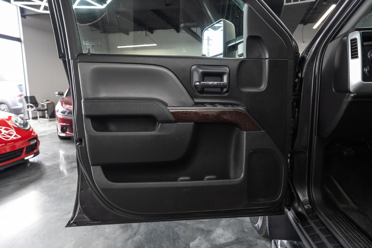 GMC Sierra 1500 4WD Crew Cab 153.0" SLT 2014