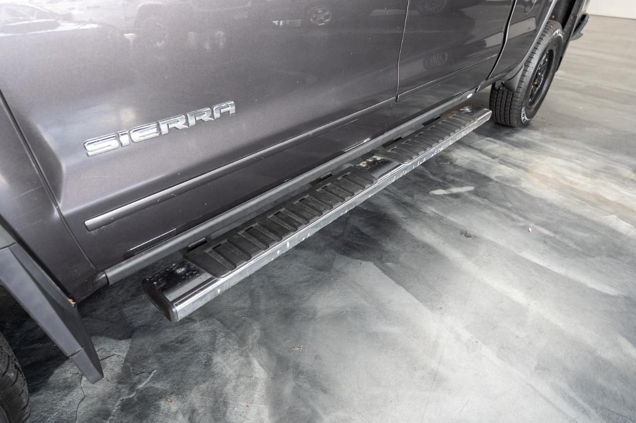 GMC Sierra 1500 4WD Crew Cab 153.0" SLT 2014