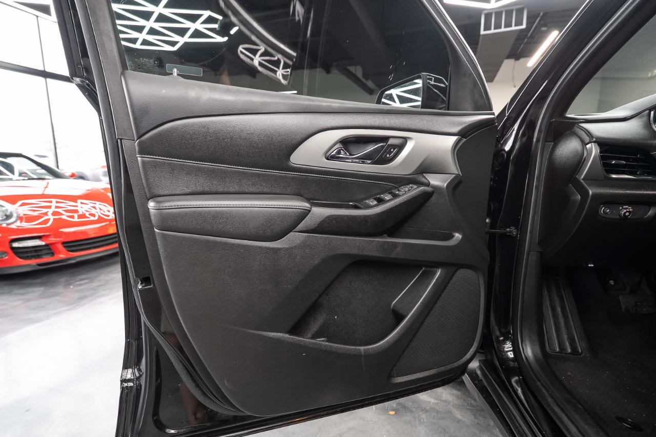 Chevrolet Traverse LT Cloth FWD 2023