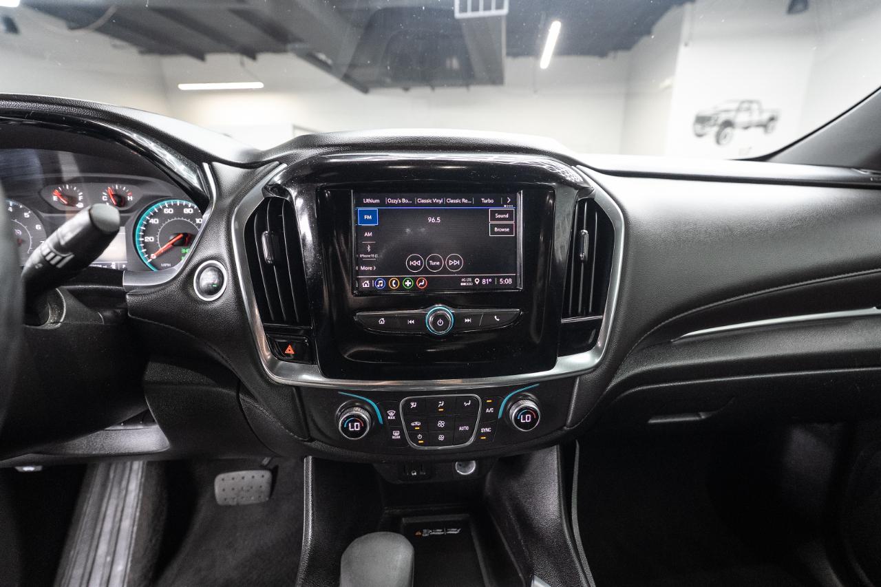 Chevrolet Traverse LT Cloth FWD 2023