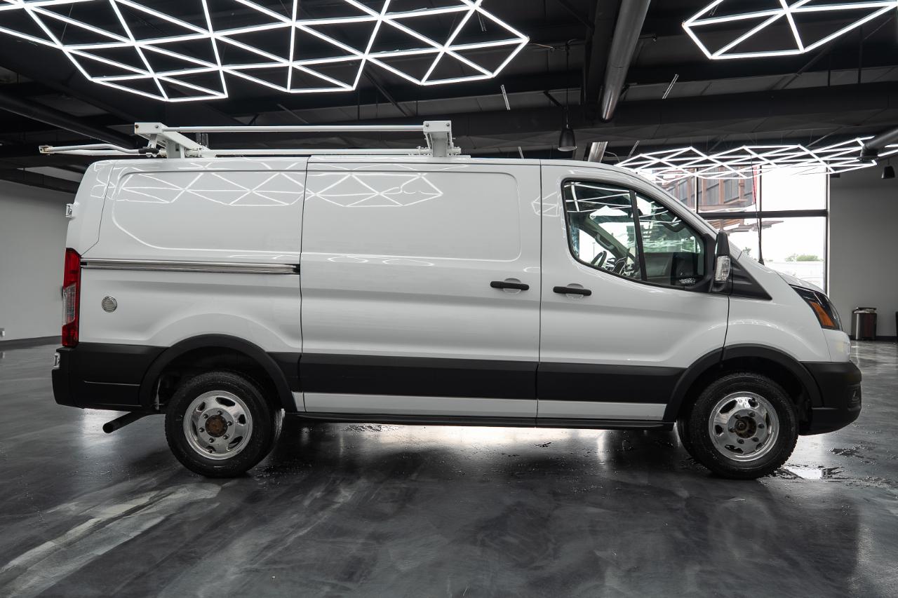 Ford Transit 250 Van Low Roof w/Sliding Pass. 148-in. WB 2021