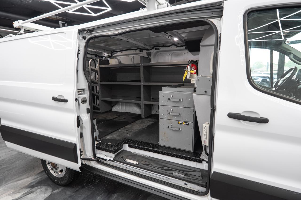 Ford Transit 250 Van Low Roof w/Sliding Pass. 148-in. WB 2021