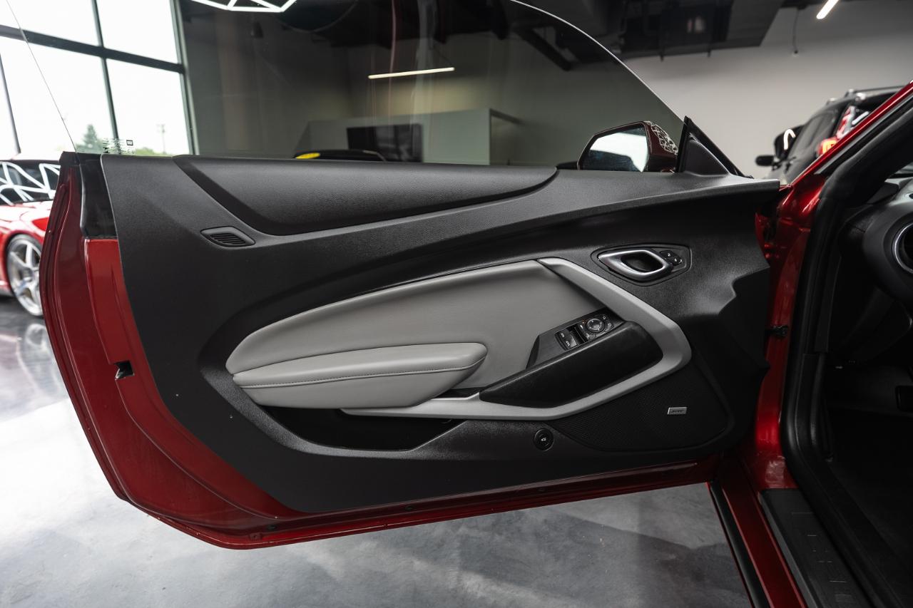 Chevrolet Camaro 1LT Convertible 8A 2023