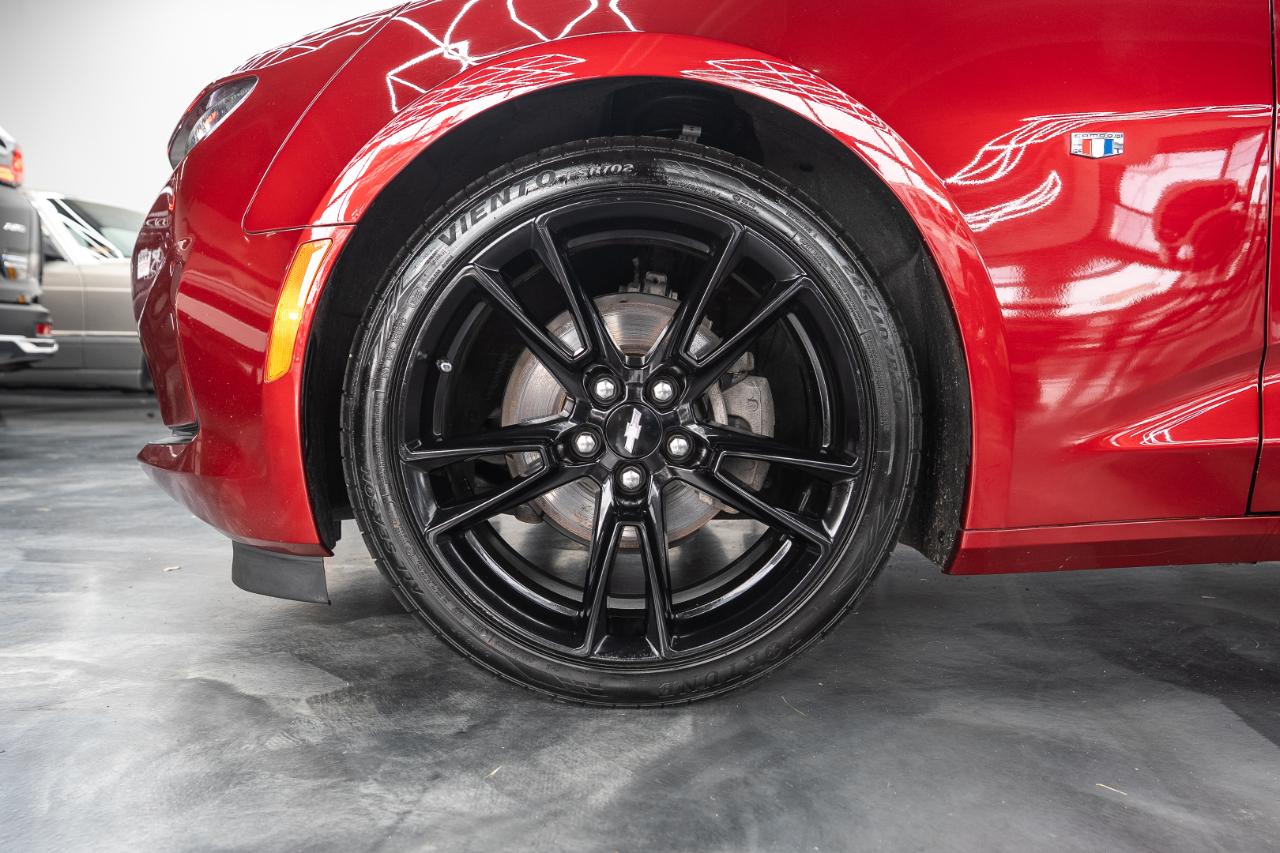 Chevrolet Camaro 1LT Convertible 8A 2023
