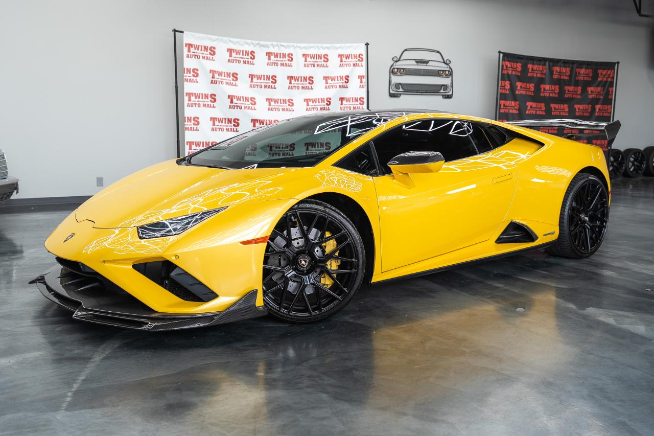Lamborghini Huracan EVO Coupe 2022