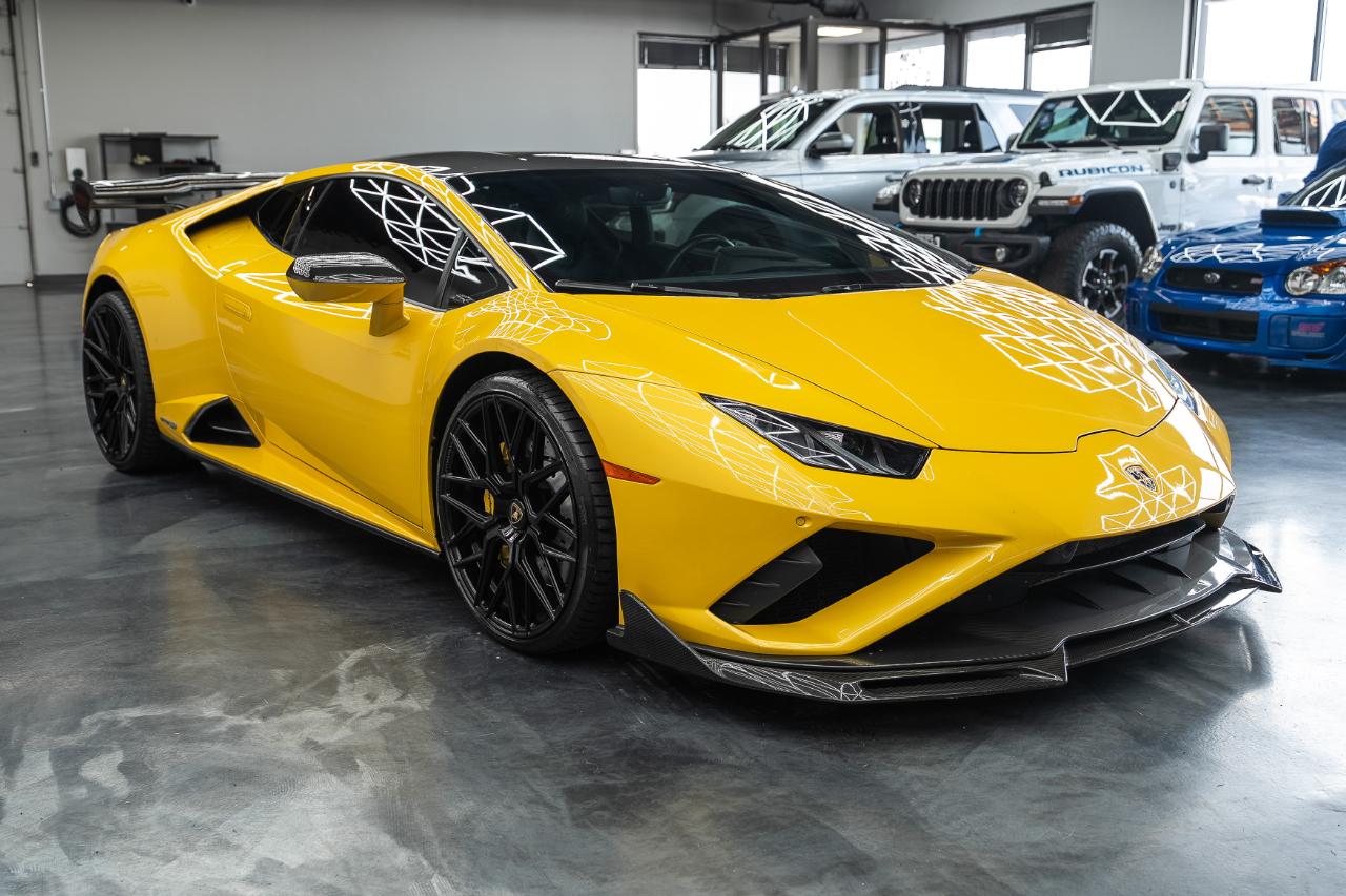 Lamborghini Huracan EVO Coupe 2022