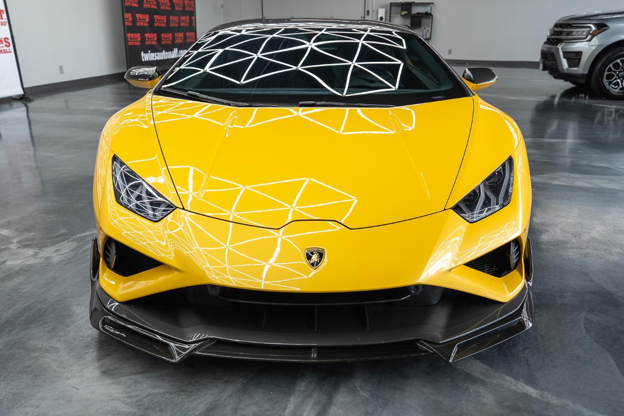 Lamborghini Huracan EVO Coupe 2022