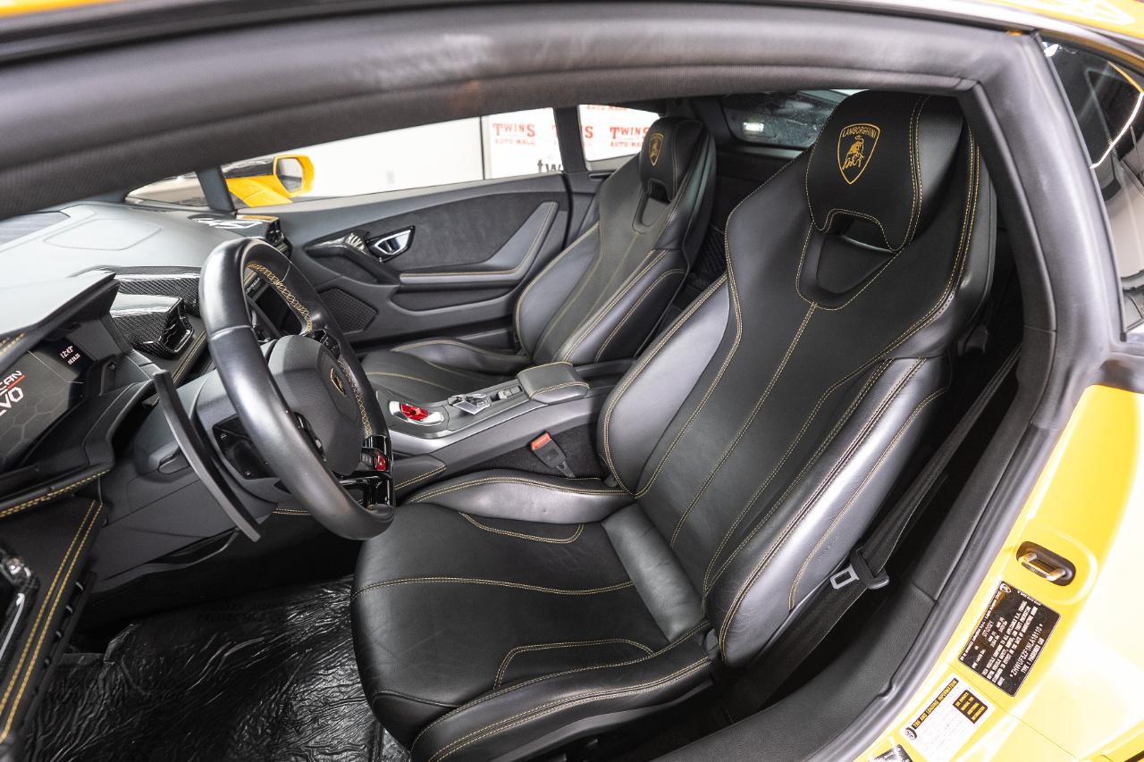 Lamborghini Huracan EVO Coupe 2022