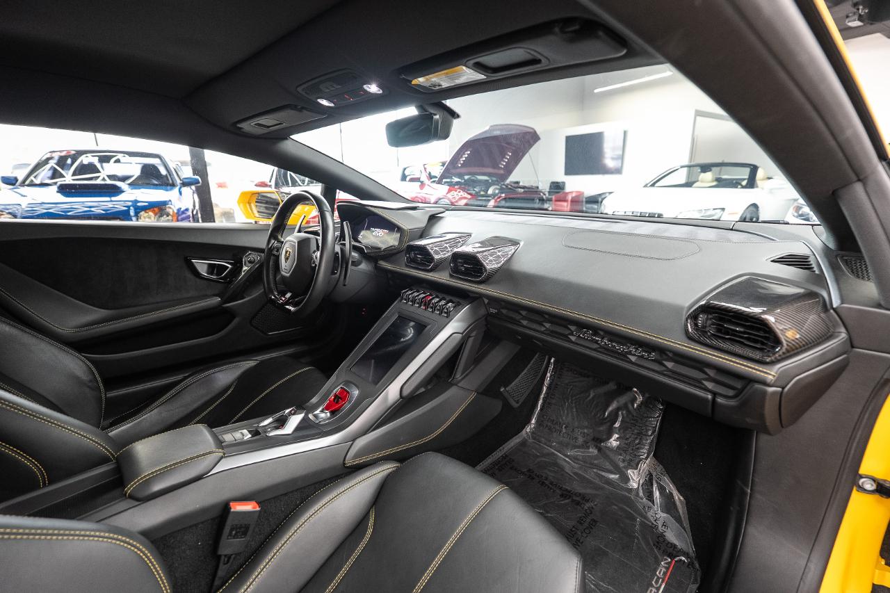 Lamborghini Huracan EVO Coupe 2022