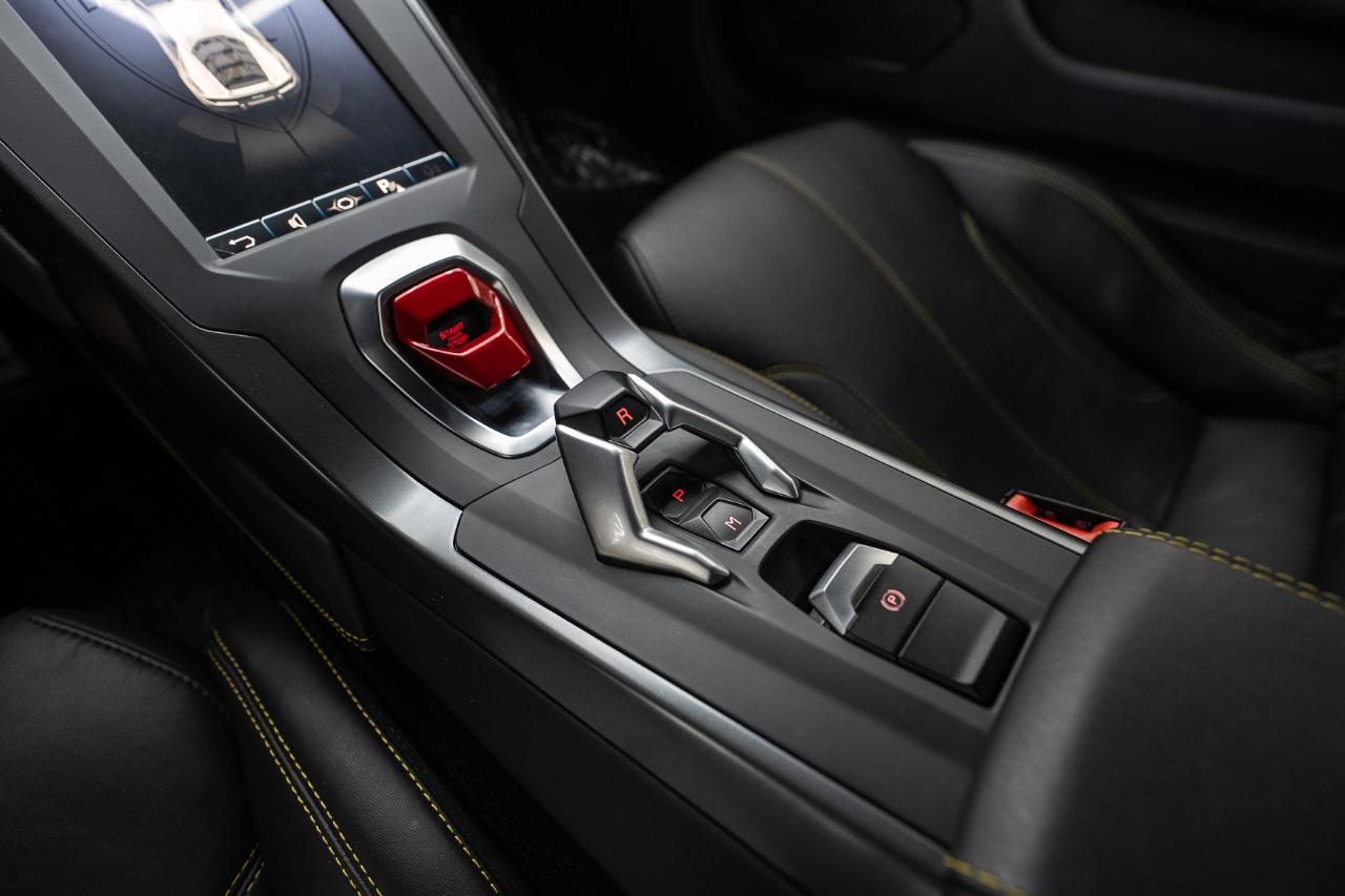 Lamborghini Huracan EVO Coupe 2022
