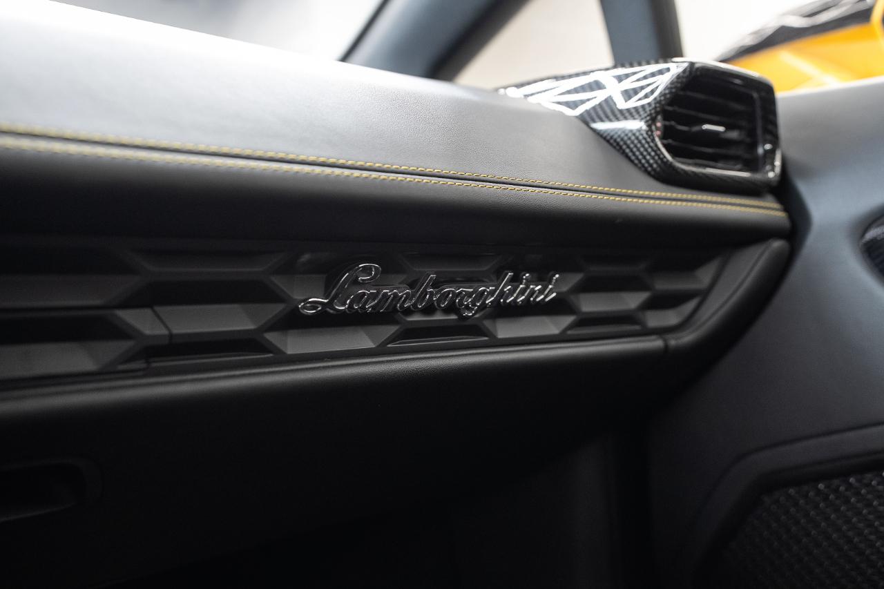 Lamborghini Huracan EVO Coupe 2022