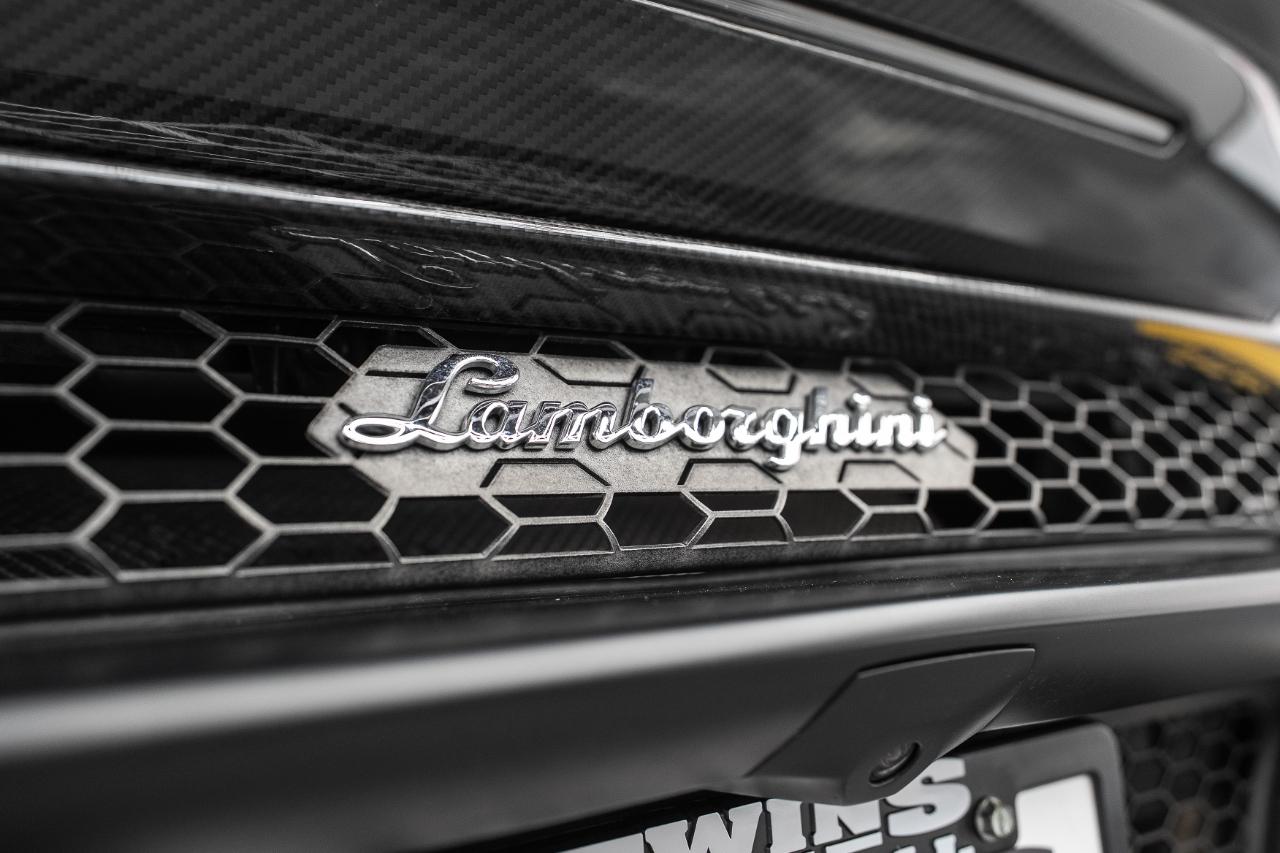 Lamborghini Huracan EVO Coupe 2022