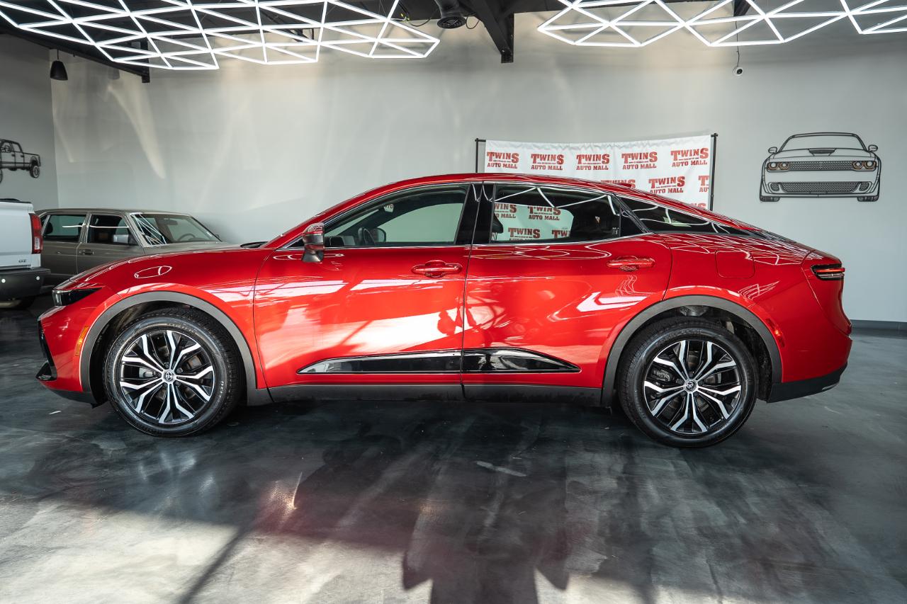 Toyota Crown XLE 2023