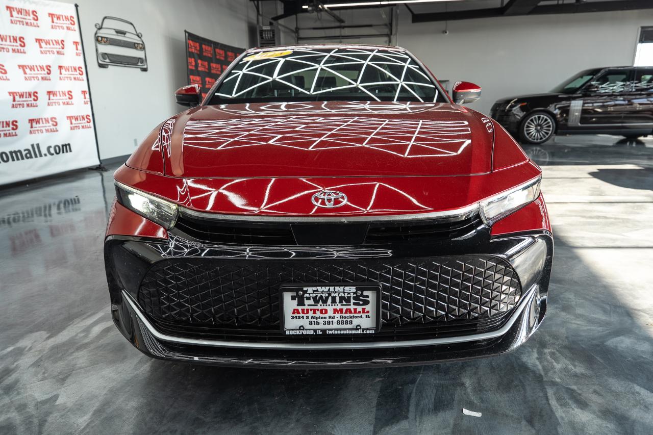 Toyota Crown XLE 2023