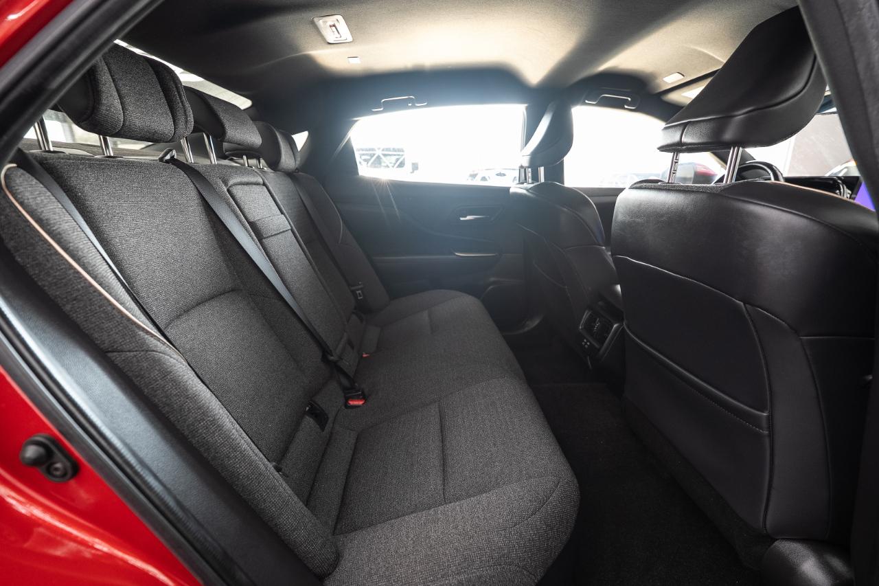Toyota Crown XLE 2023