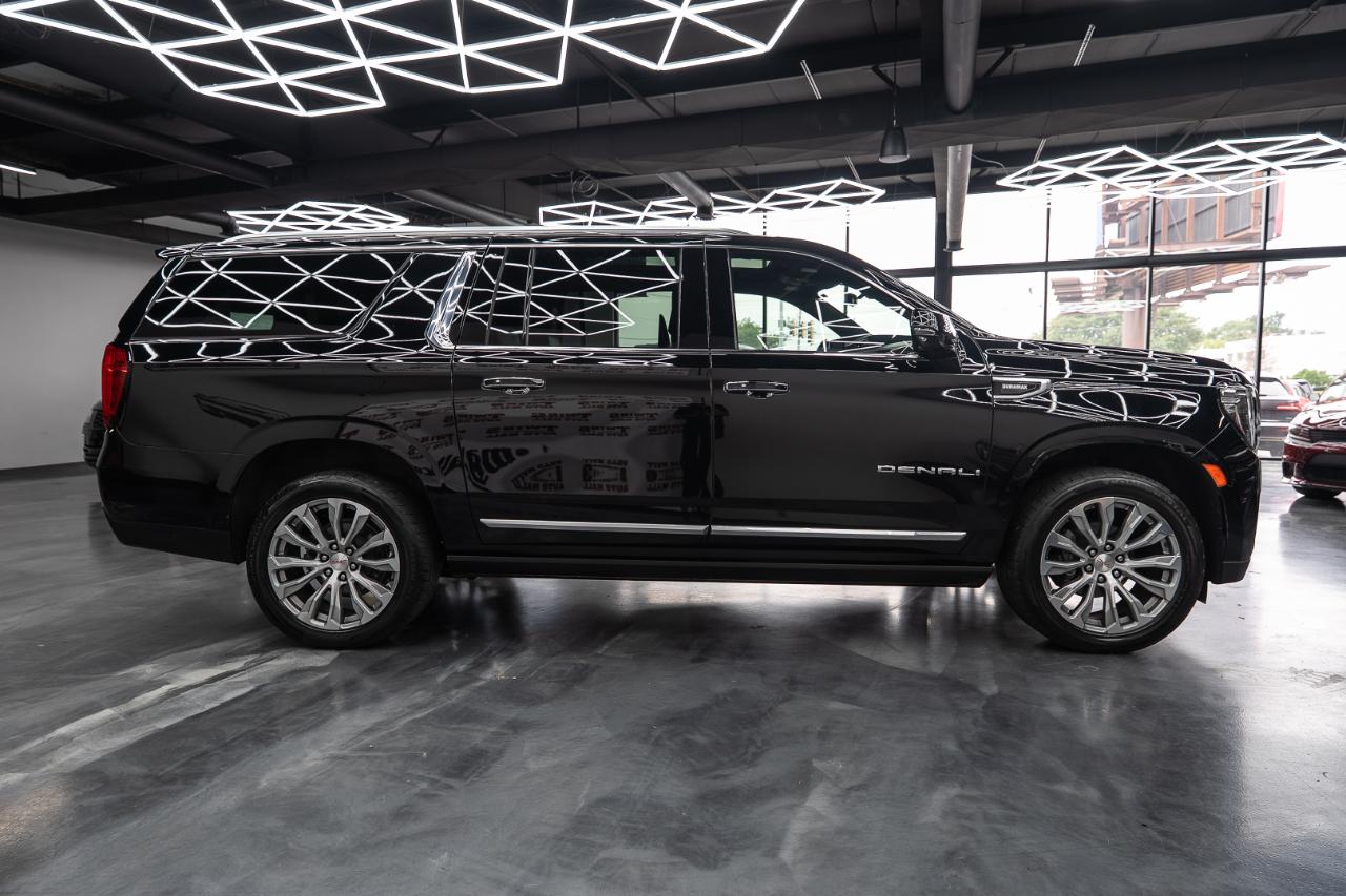 GMC Yukon XL Denali 4WD 2021
