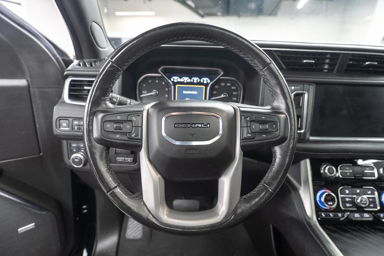 GMC Yukon XL Denali 4WD 2021