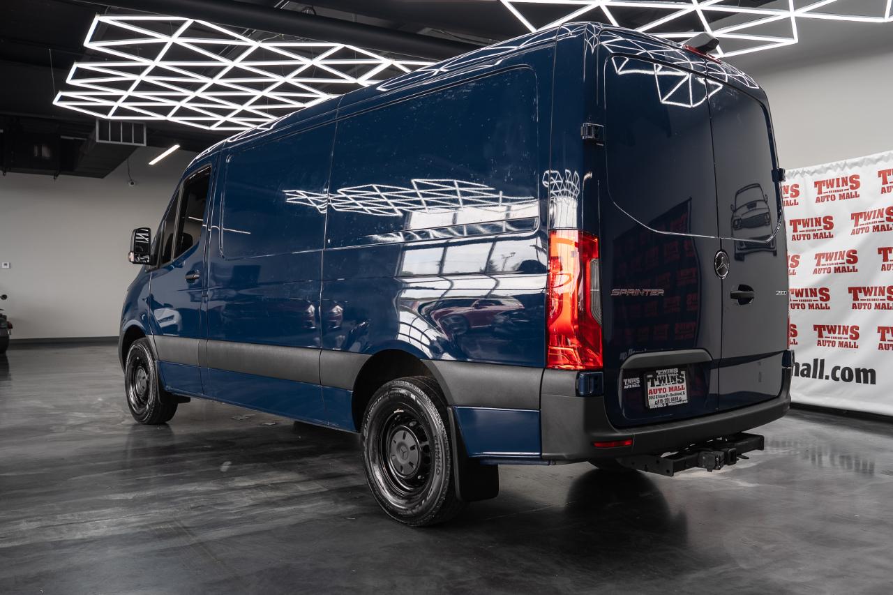 Mercedes-Benz Sprinter 2500 144-in. WB 2024