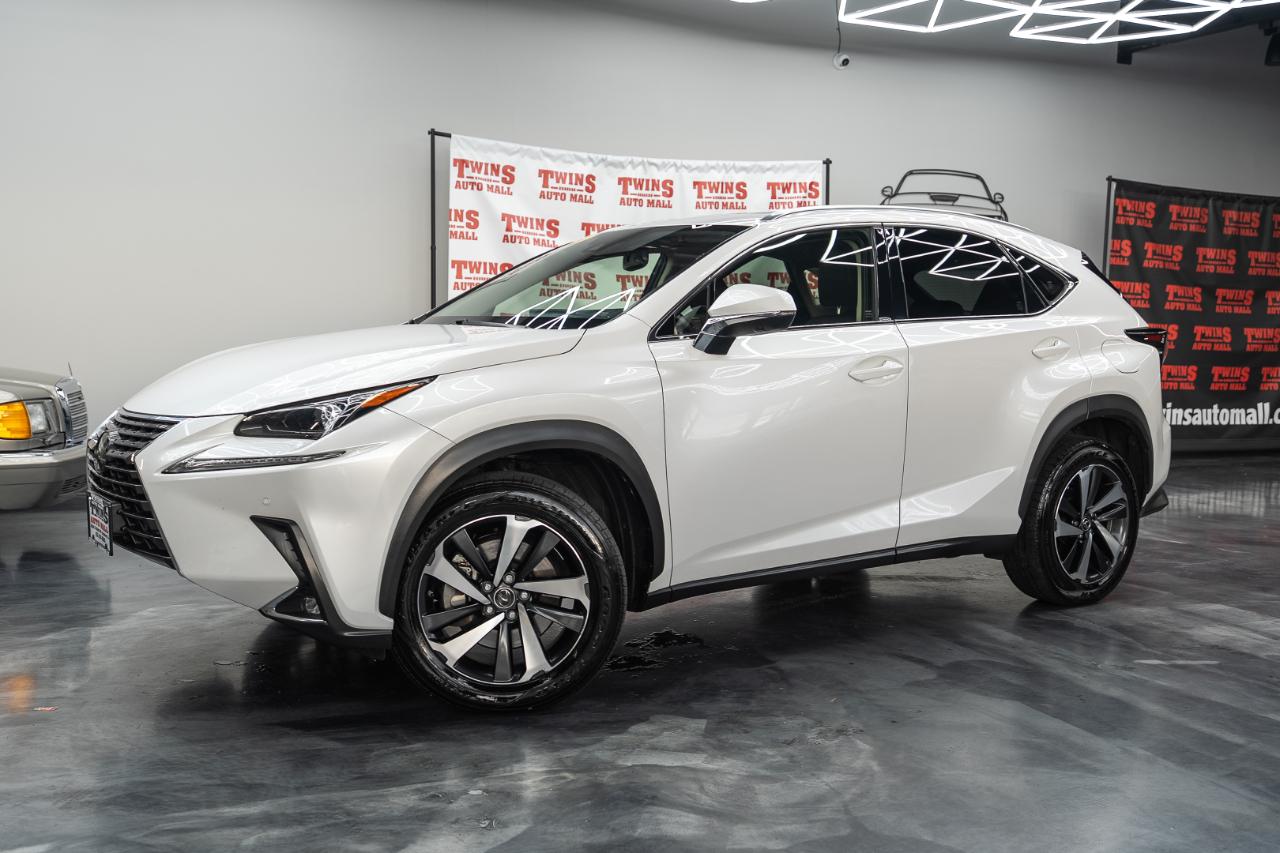 Lexus NX 300 Premium AWD 2021
