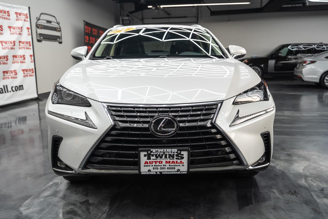 Lexus NX 300 Premium AWD 2021