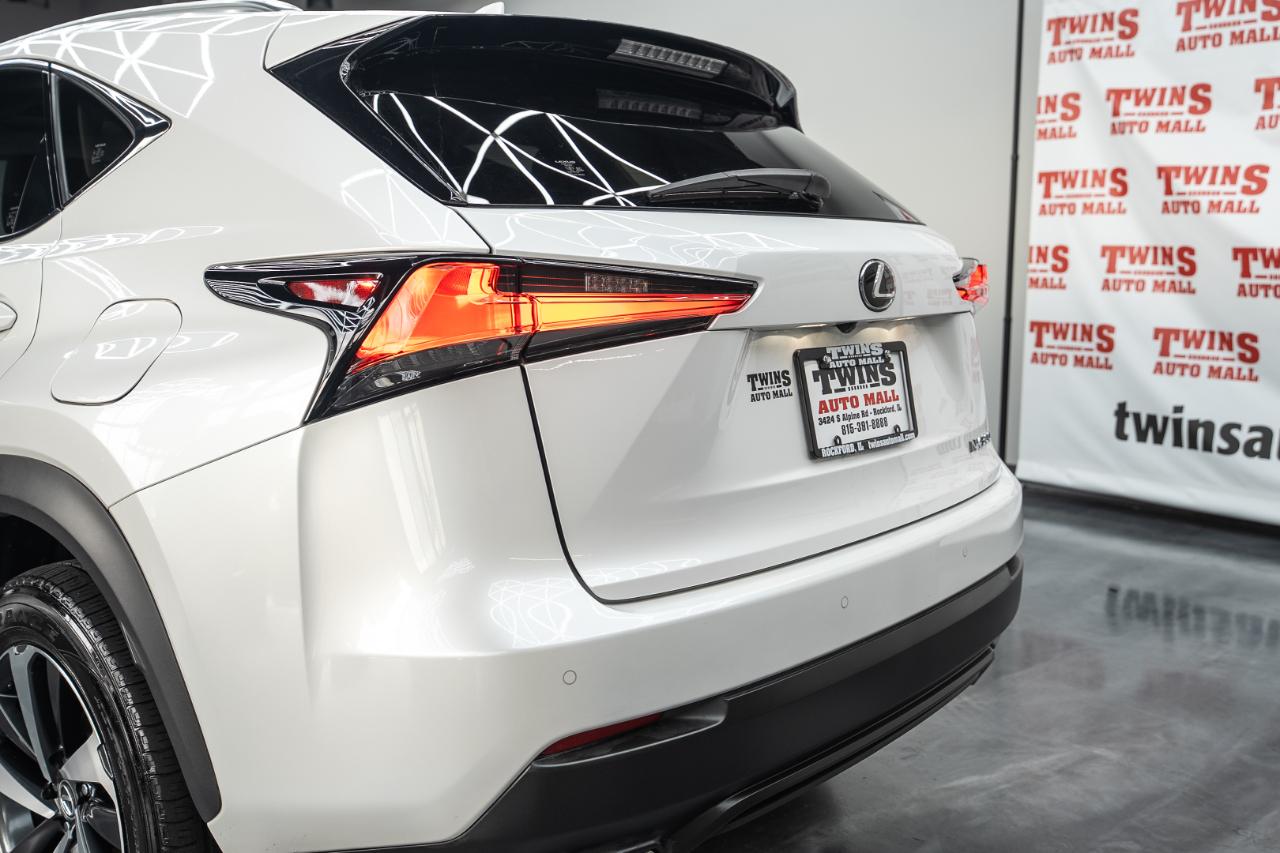 Lexus NX 300 Premium AWD 2021
