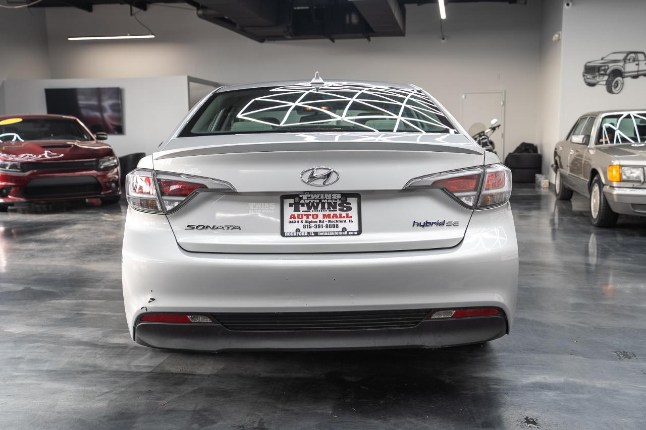 Hyundai Sonata Hybrid Base 2016