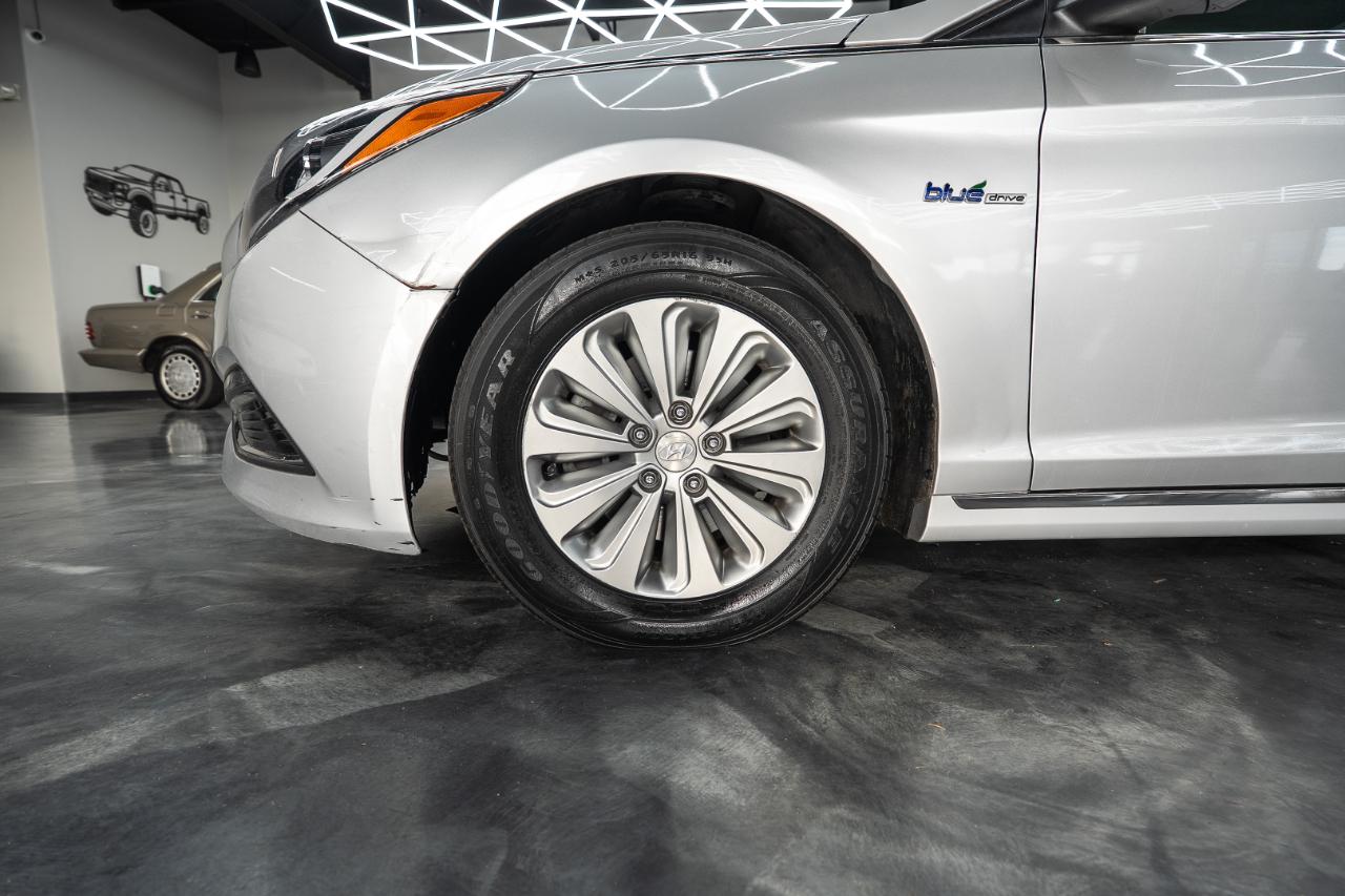 Hyundai Sonata Hybrid Base 2016