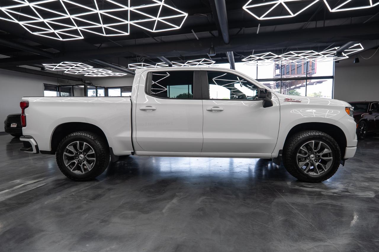 Chevrolet Silverado 1500 RST Crew Cab 4WD 2023