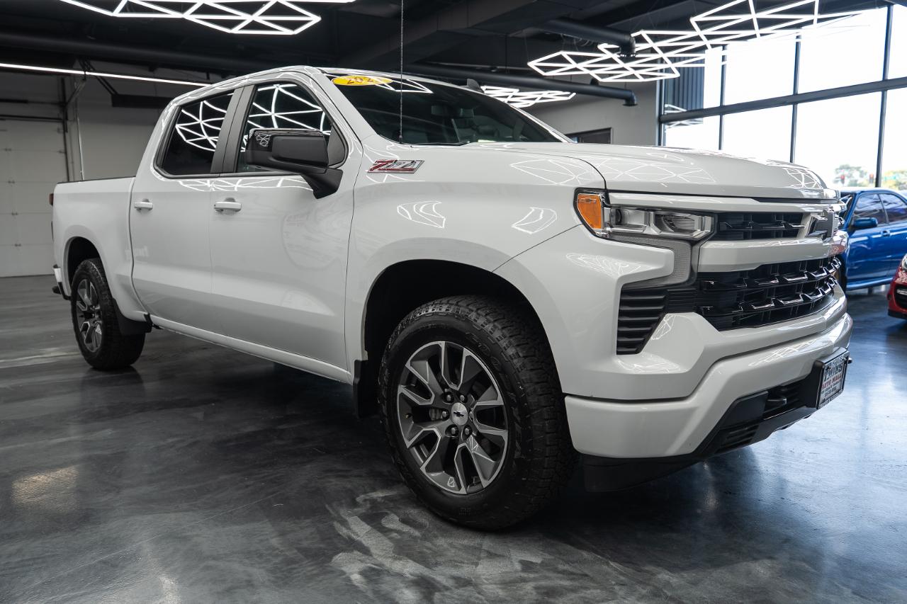 Chevrolet Silverado 1500 RST Crew Cab 4WD 2023