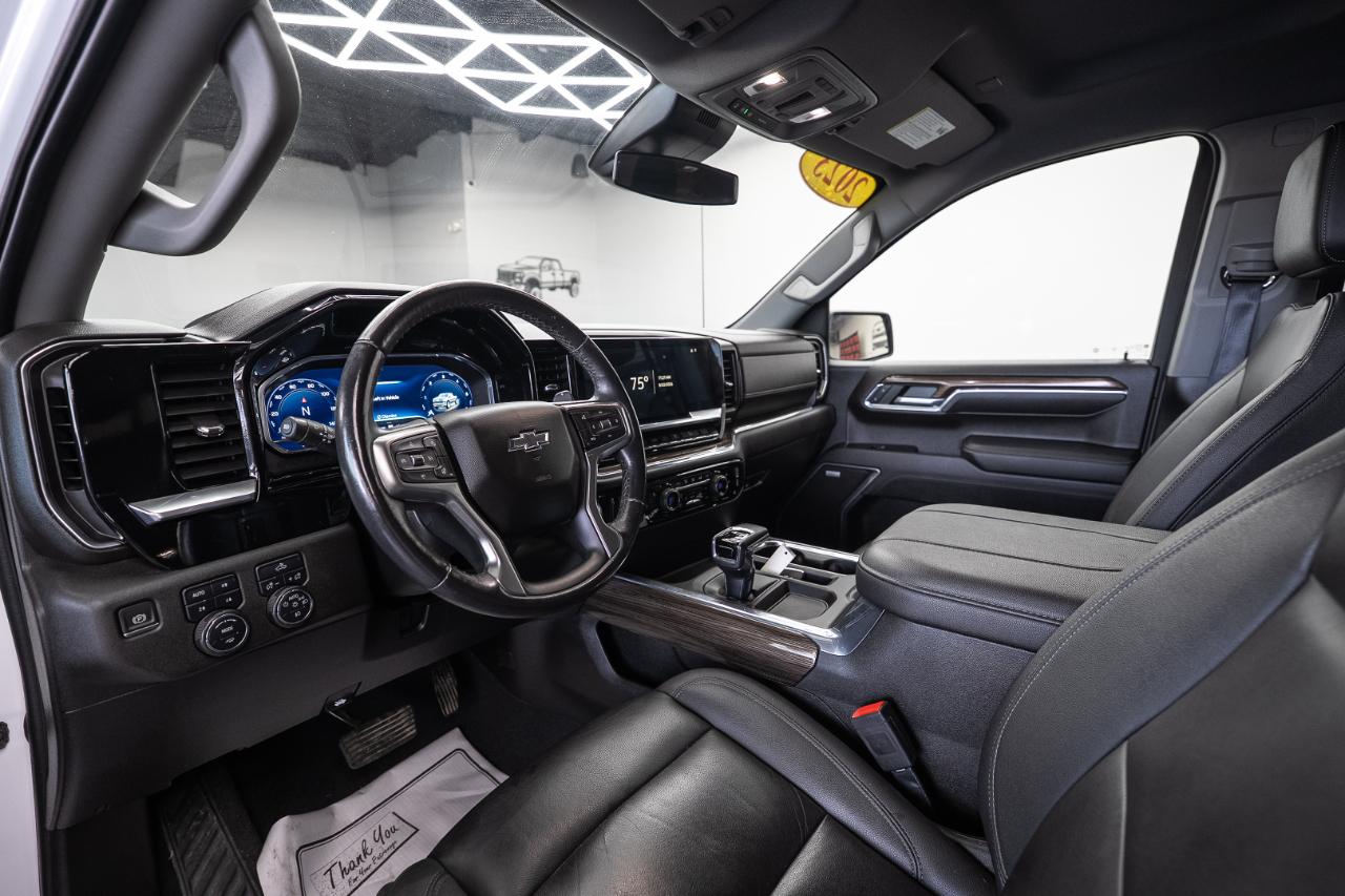 Chevrolet Silverado 1500 RST Crew Cab 4WD 2023