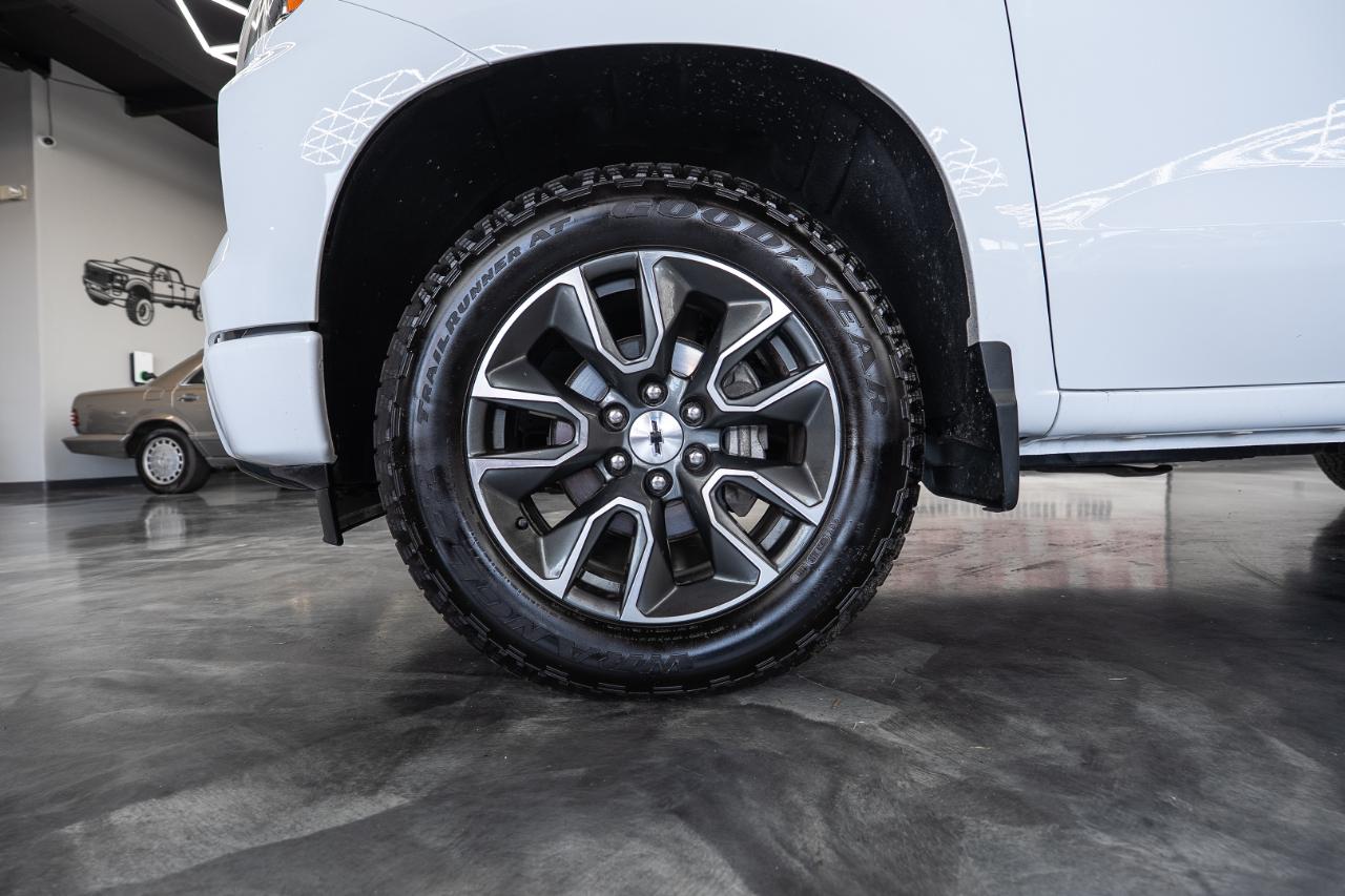 Chevrolet Silverado 1500 RST Crew Cab 4WD 2023