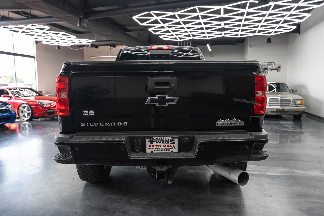 Chevrolet Silverado 2500HD 4WD Crew Cab 153.7" High Country 2017