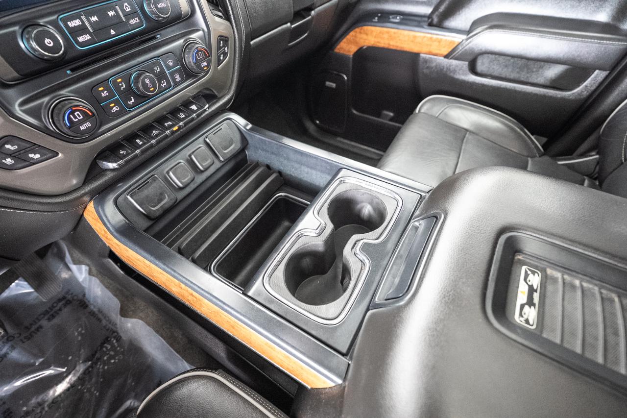 Chevrolet Silverado 2500HD 4WD Crew Cab 153.7" High Country 2017