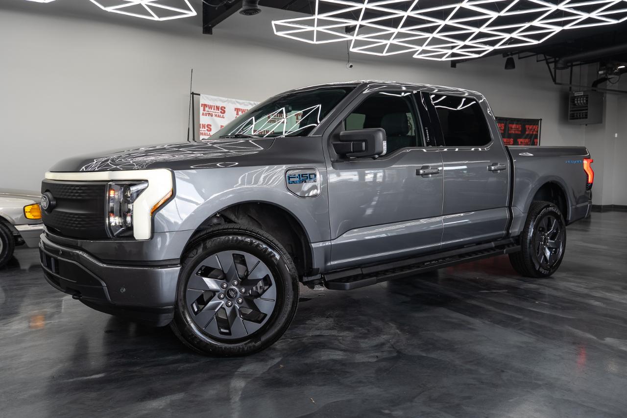 Ford F-150 Lightning Flash 4WD SuperCrew 5.5' Box 2024