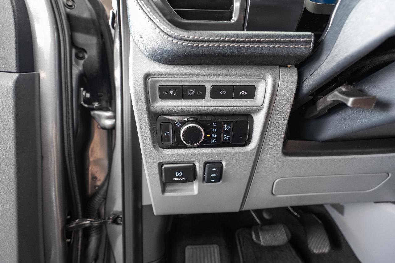 Ford F-150 Lightning Flash 4WD SuperCrew 5.5' Box 2024