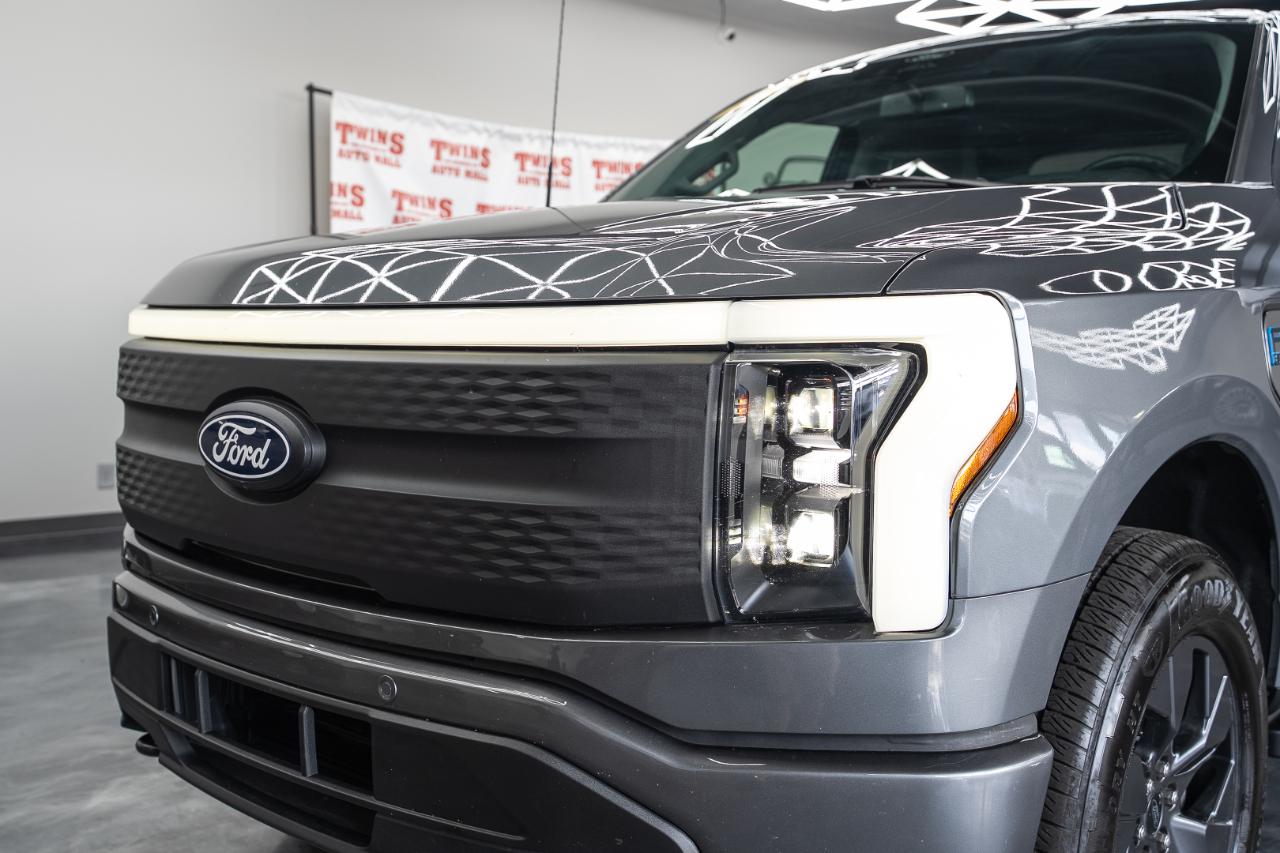 Ford F-150 Lightning Flash 4WD SuperCrew 5.5' Box 2024