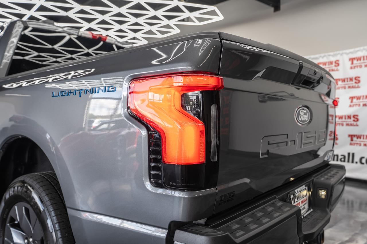 Ford F-150 Lightning Flash 4WD SuperCrew 5.5' Box 2024