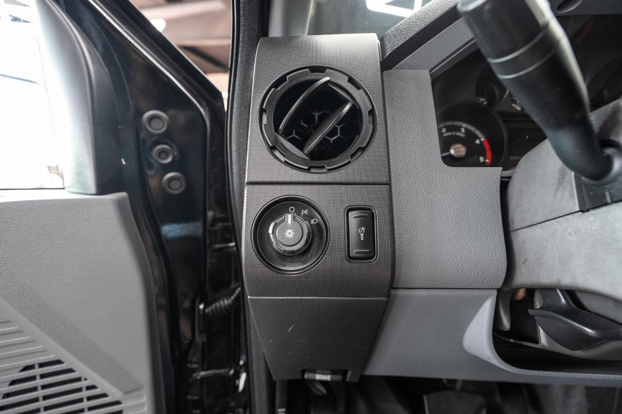 Ford F-250 SD Lariat SuperCab 2WD 2015