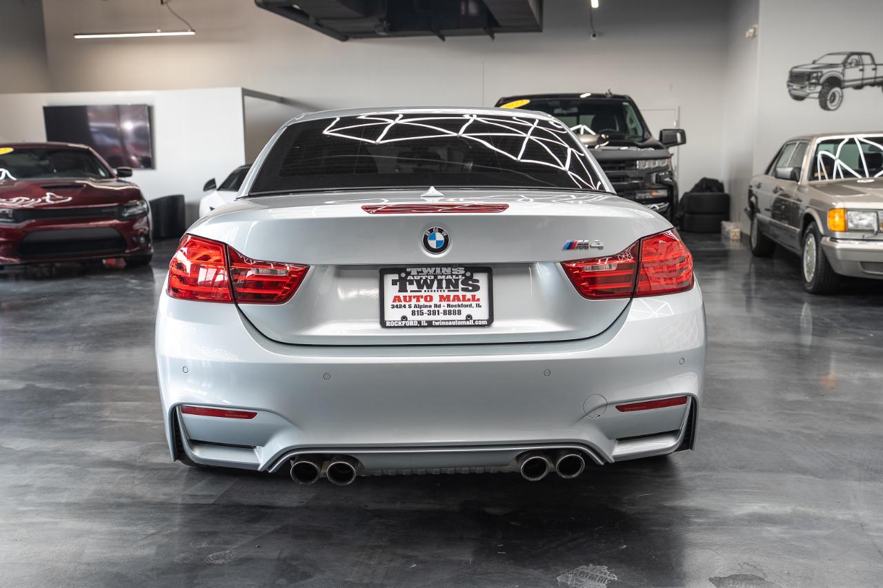 BMW M4 Convertible 2015