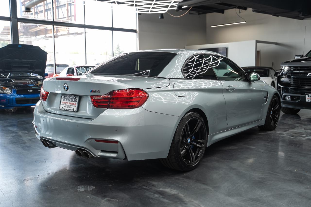 BMW M4 Convertible 2015
