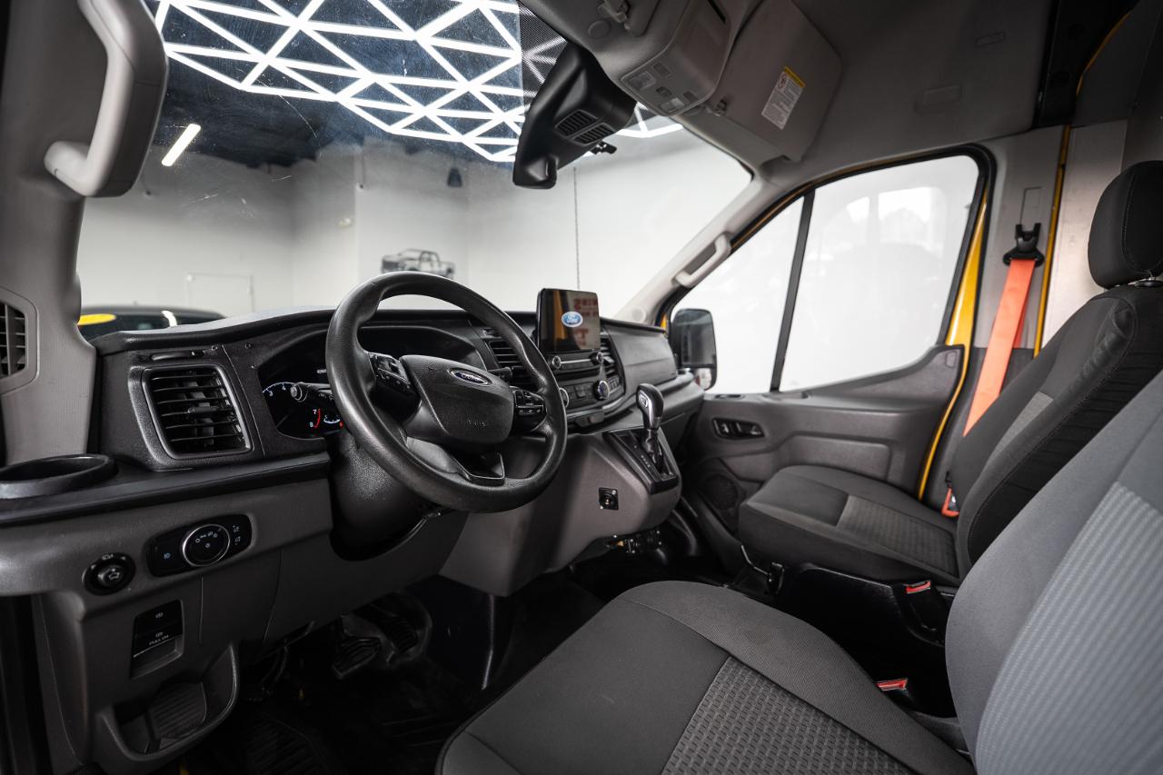 Ford Transit 250 Van High Roof w/Sliding Pass. 148-in. WB EL 2021