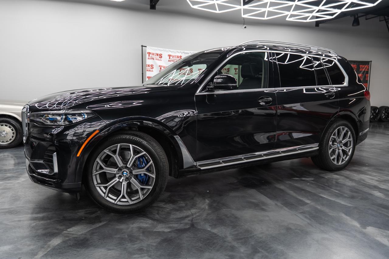BMW X7 photo 2