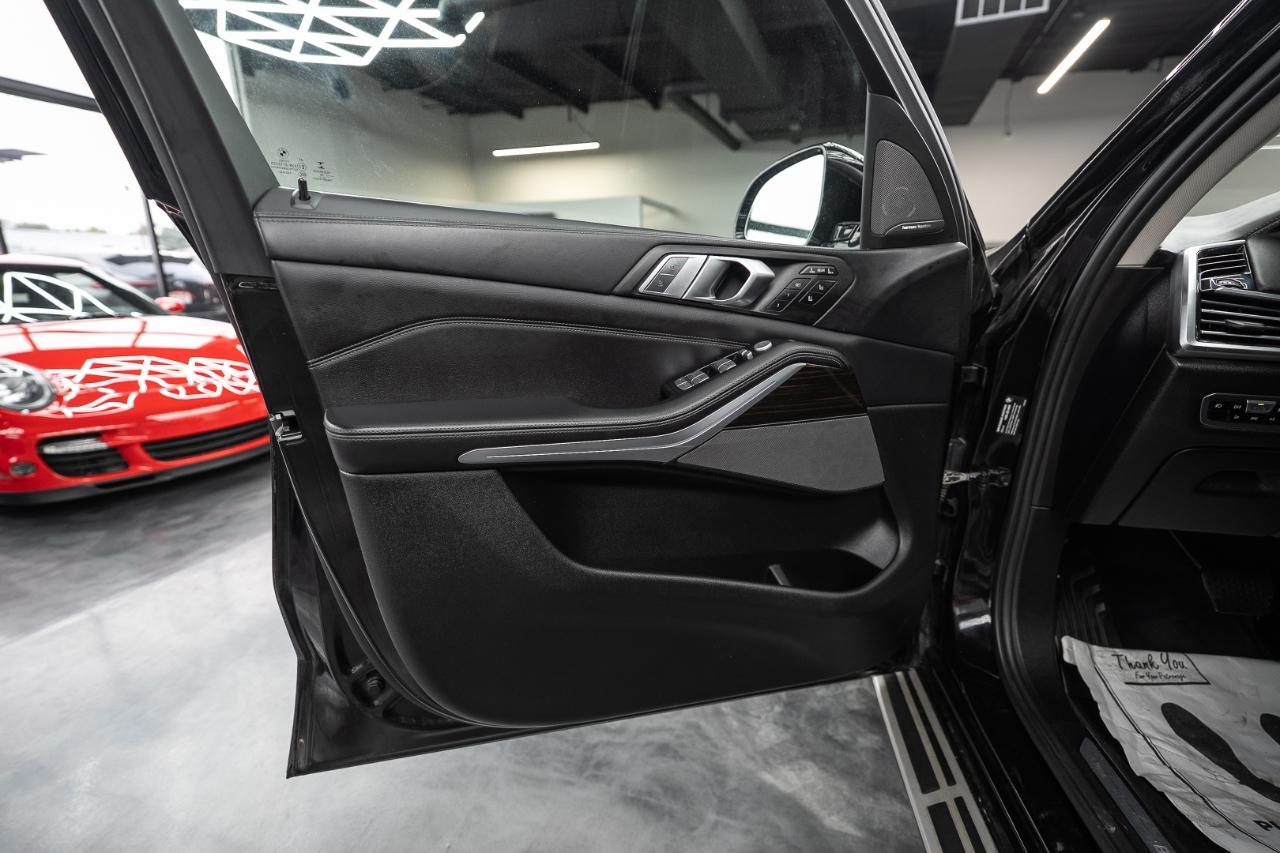 BMW X7 photo 10
