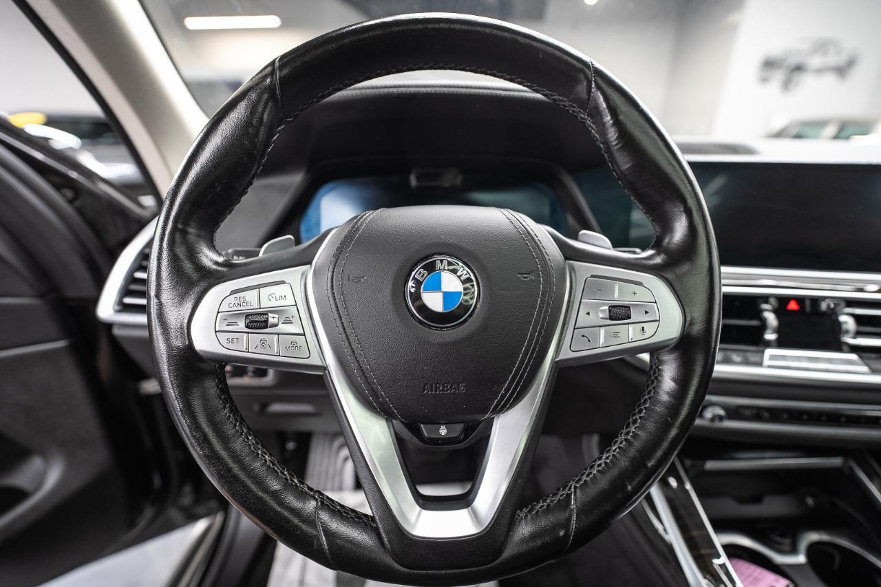 BMW X7 photo 16