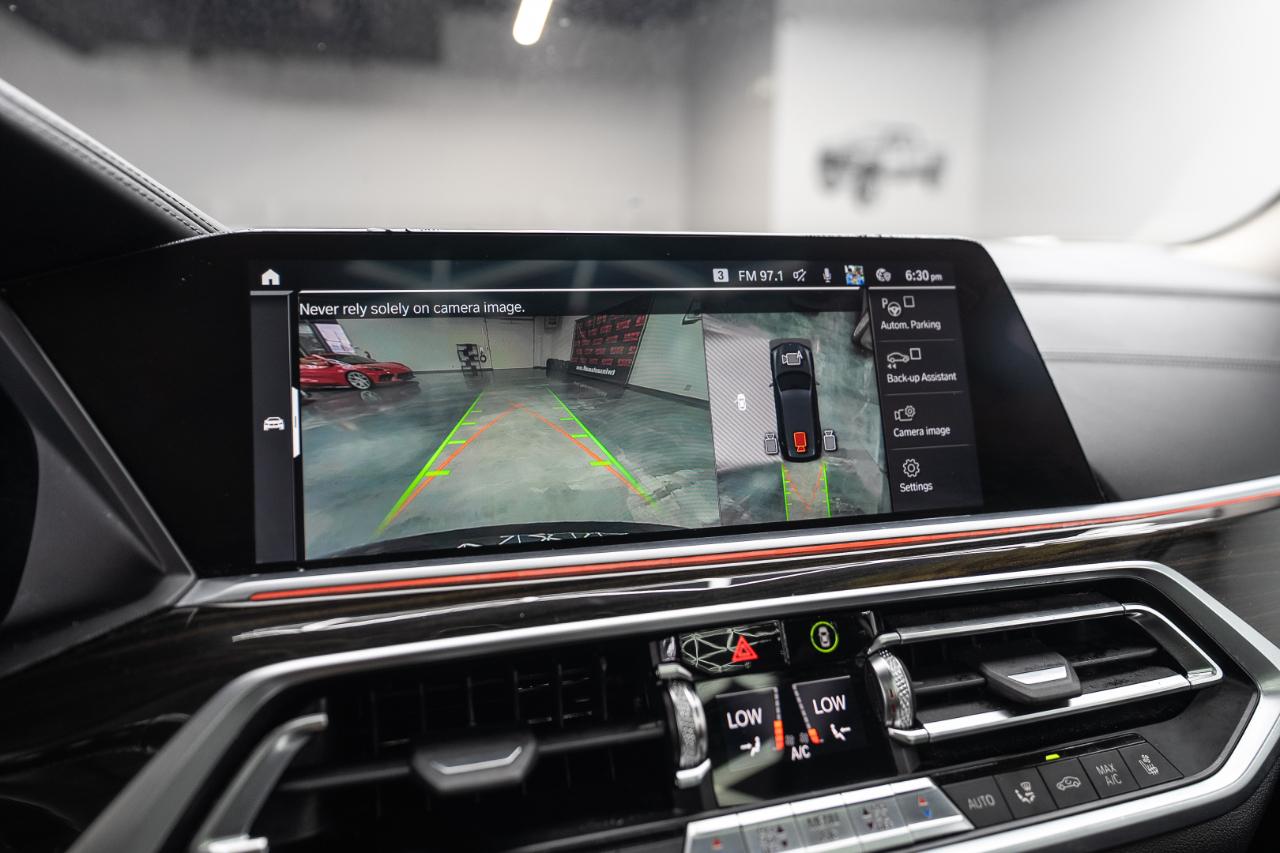 BMW X7 photo 17