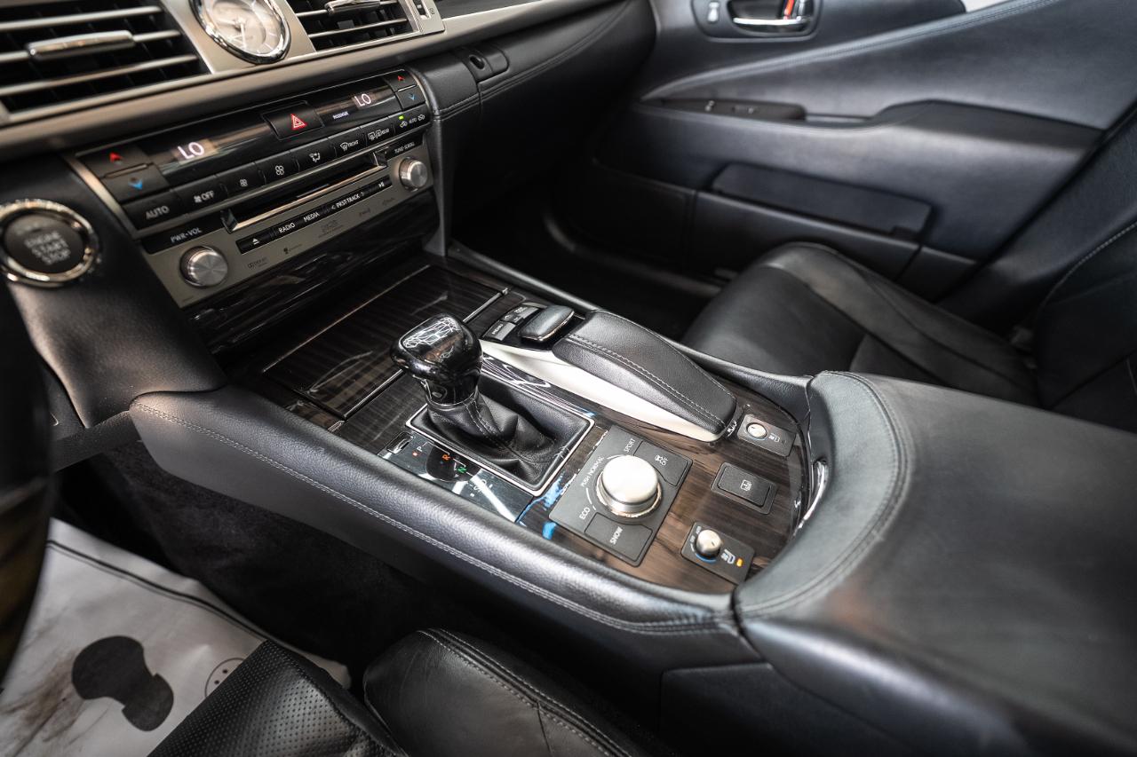Lexus LS 460 Luxury Sedan 2014