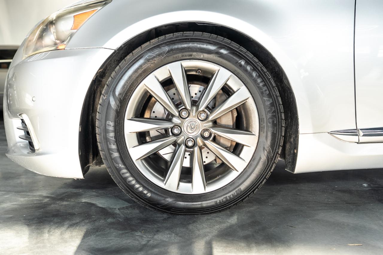Lexus LS 460 Luxury Sedan 2014