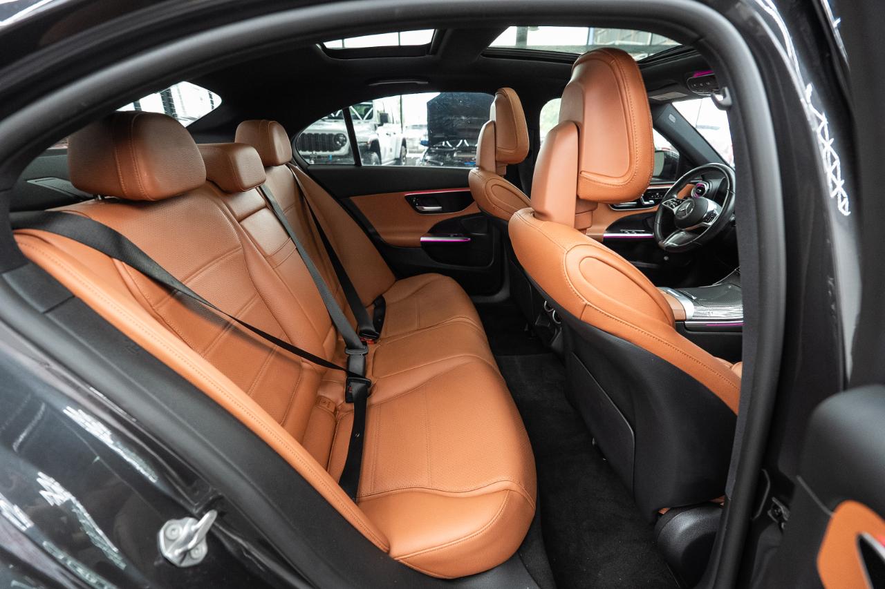 Mercedes-Benz C-Class C300 4MATIC Sedan 2023